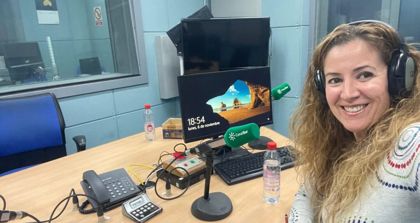 Entrevista en Canal Sur a Silvia Sanjuán